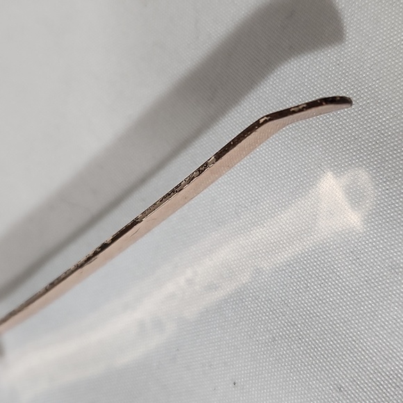 Sweet Claire Accessories Claires Rose Gold Rhinestone Flower Design